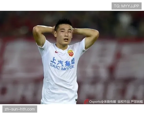 武磊连续强强对话高效终结,边路前插撕开防线